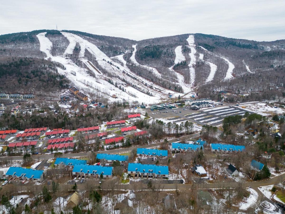 Superbe Condo Face Aux Pentes De Ski Stoneham!!! Eksteriør billede